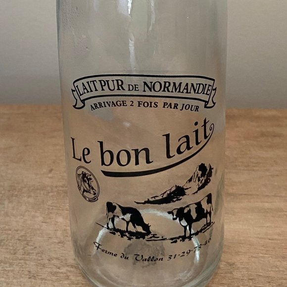 Vintage Milk Bottle - Picture 2 of 5
